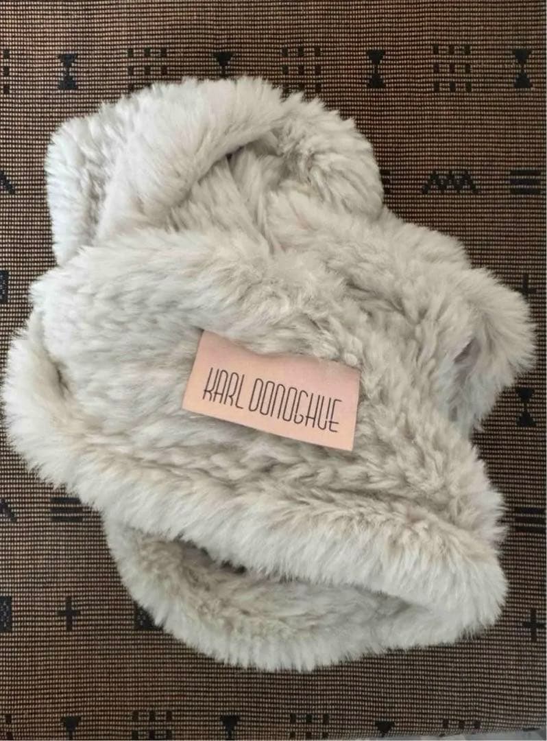 KARL DONOGHUE カールドノヒュー・スヌード美品（中古）