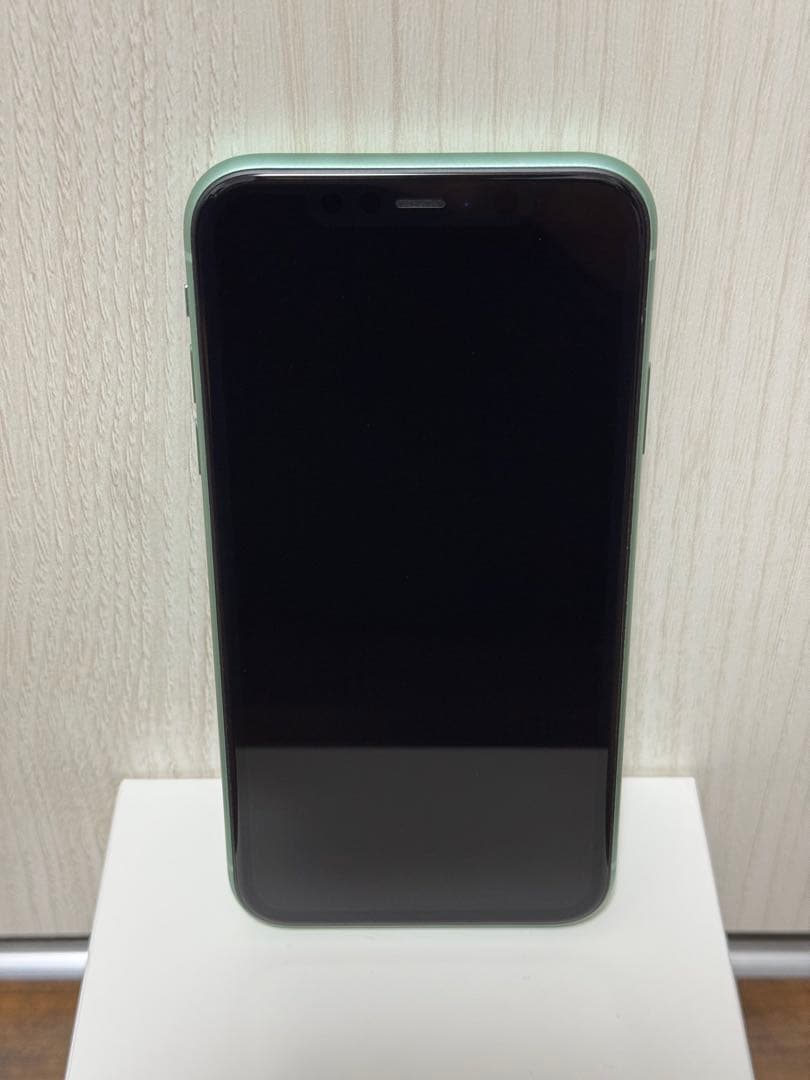 iPhone 11　64GB　グリーン