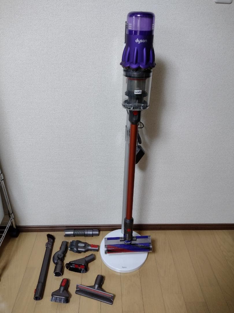 ダイソン★digital slim★SV18★バッテリー新品と同等★スタンド付②