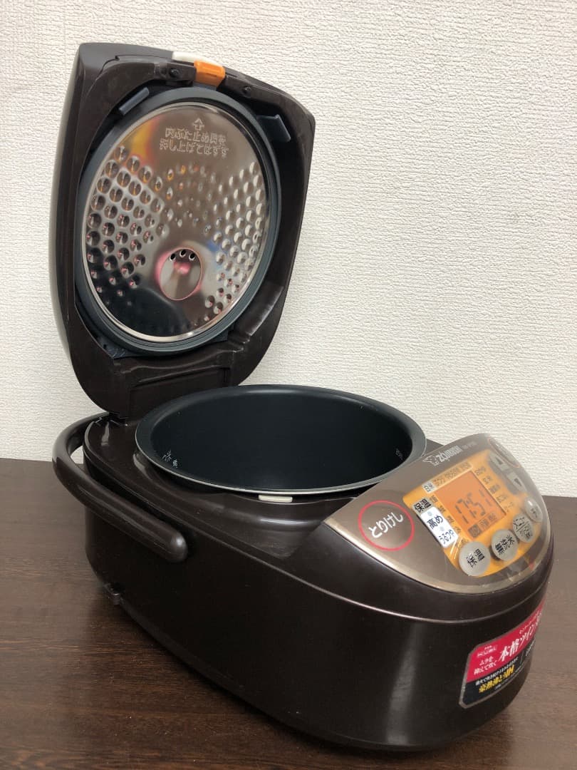 象印 NW-VP10E9　2022年製 炊飯器 5.5合