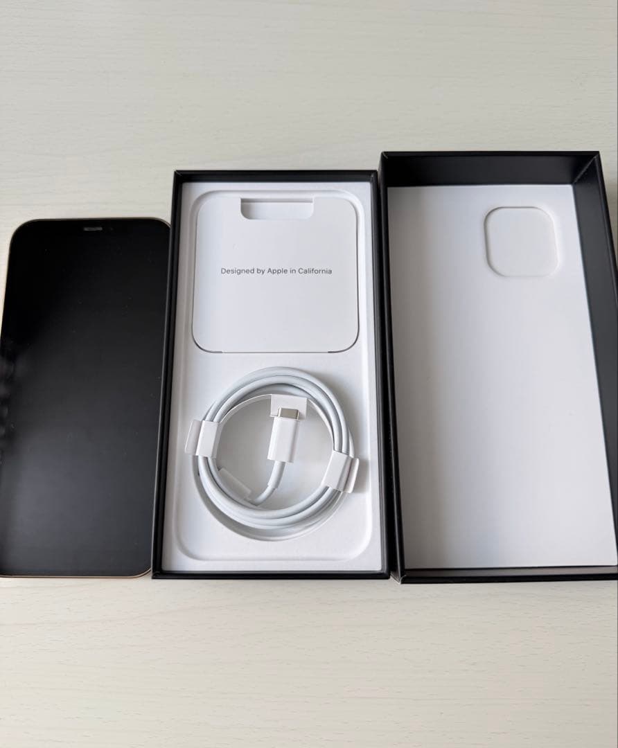 【極美品】iPhone 12 pro ゴールド 256GB 箱付き