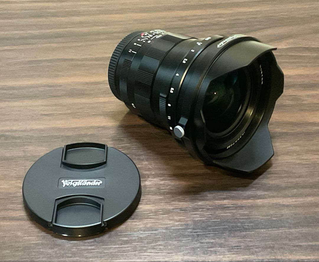 フォクトレンダー NOKTON 10.5mm F0.95 MFT