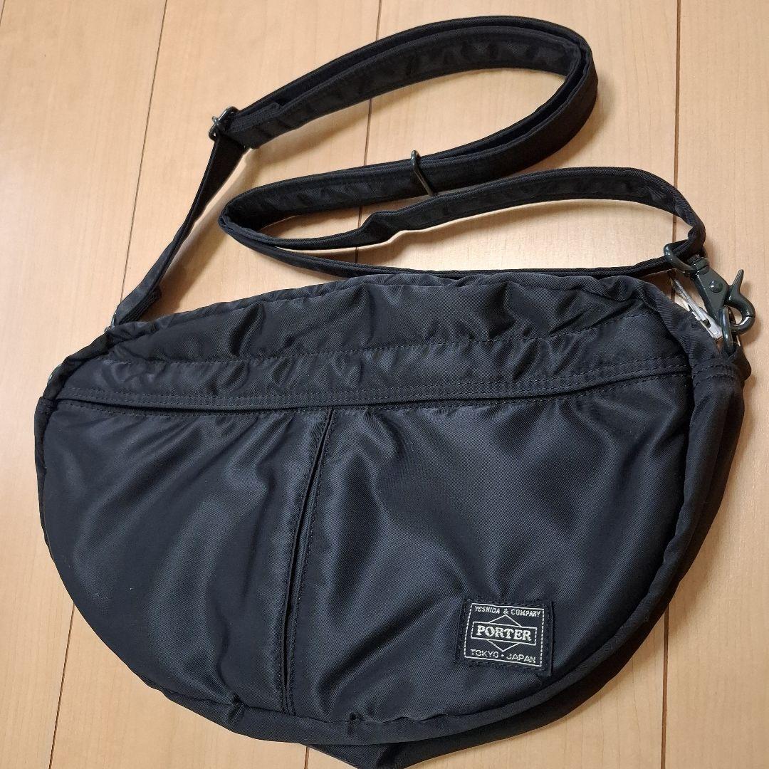 【美品】完売品 ポーター タンカー ショルダーバッグ ハーフムーン