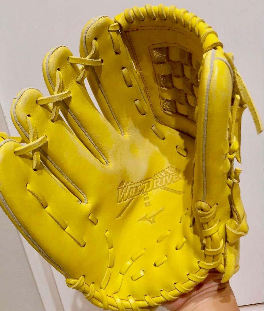 【美品・左投げ用】ミズノ 軟式グローブ WILL DRIVE RED イエロー