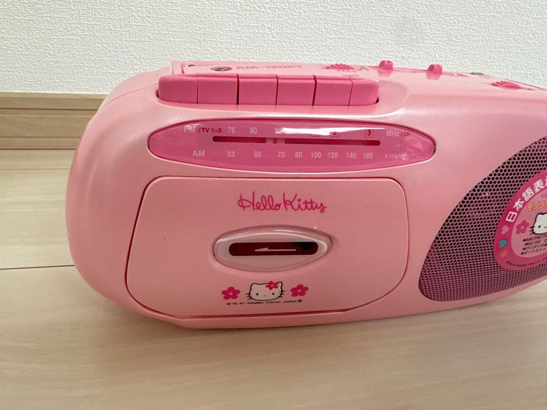 新品未使用✨ハローキティ カセットレコーダー RM-120KT