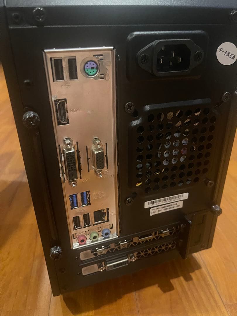 ミニPC TSUKUMO G-GEAR i7 SSD500GB/GTX 1070 Mini