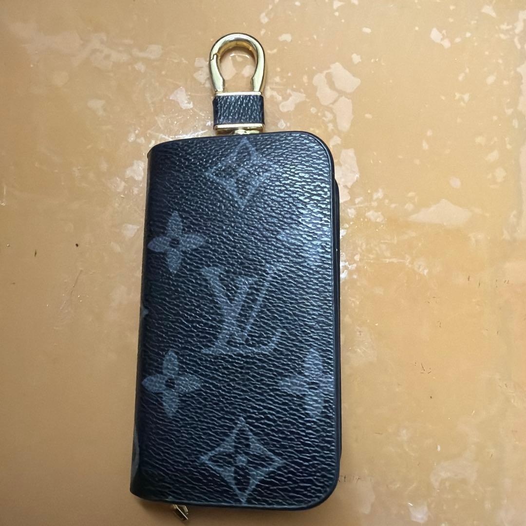 未使用　ルイヴィトン　キーケース