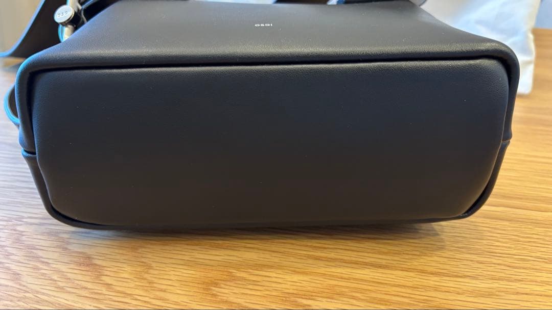 OSOI MINI BROT 黒 ブラック