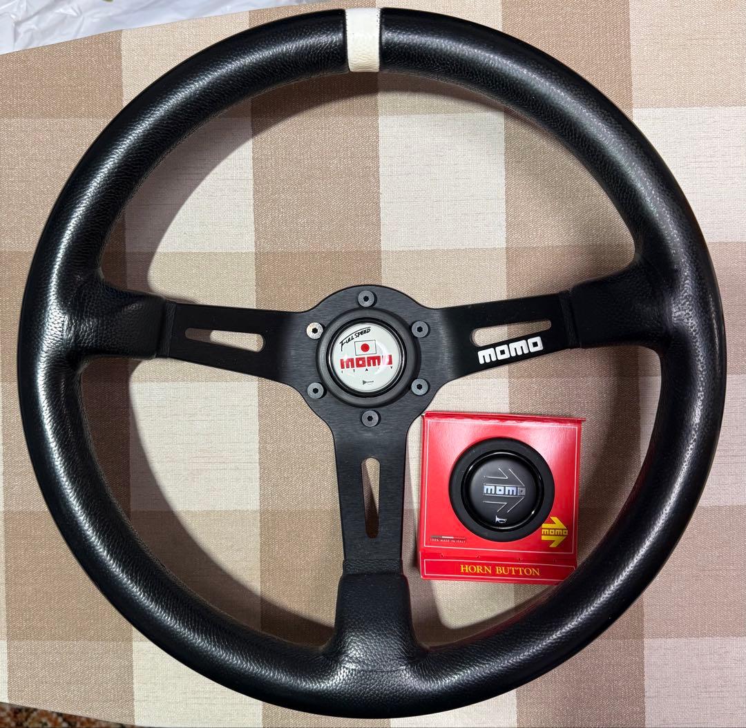 MOMO フルスピード ステアリング ディープコーン