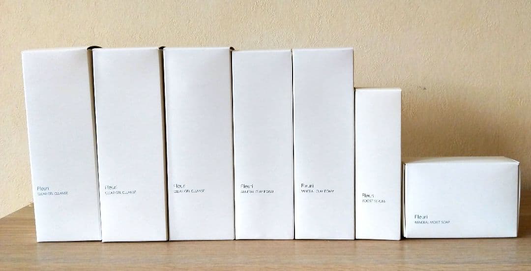 フルリFleuri化粧品７点セット