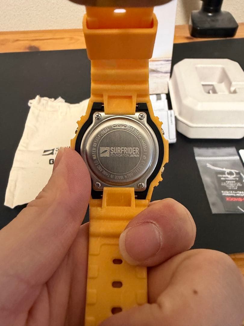 G-SHOCK G-5600SFJ-9JR イエロー タグ箱取説