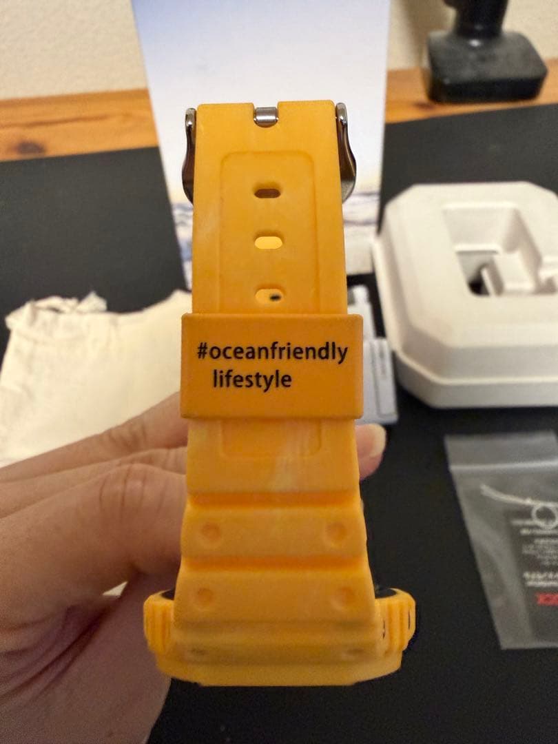 G-SHOCK G-5600SFJ-9JR イエロー タグ箱取説