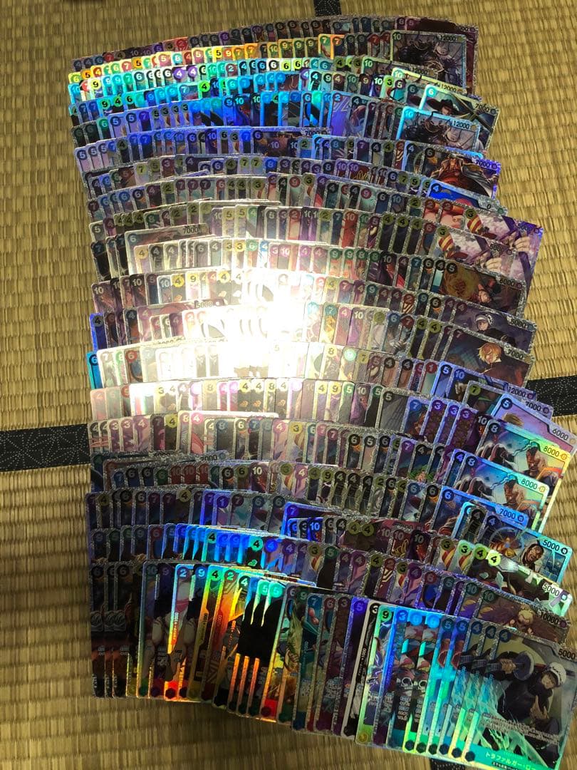 ワンピースカード　SR570枚 他　まとめ売り　引退品