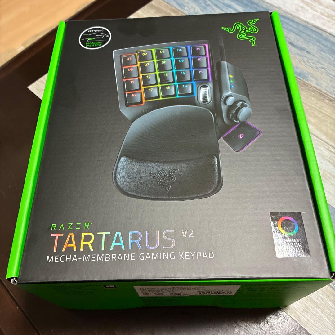 Razer Tartarus V2 メカメンブレンゲーミングキーパッド