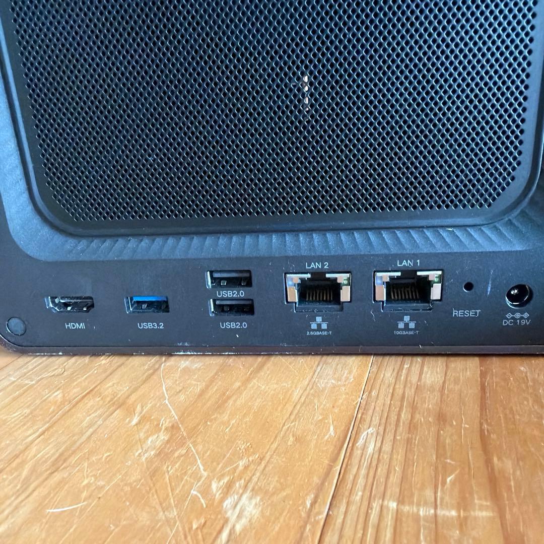 【中古】UGREEN NASync DXP4800 Plus