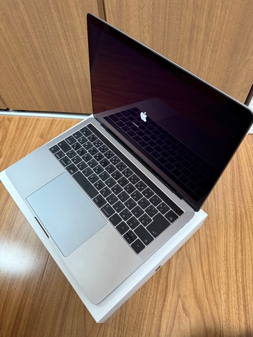 Apple MacBook Pro 13インチ, 2017