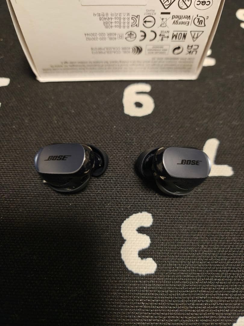 り*ん様 Bose QuietComfort Ultra ワイヤレスイヤホン