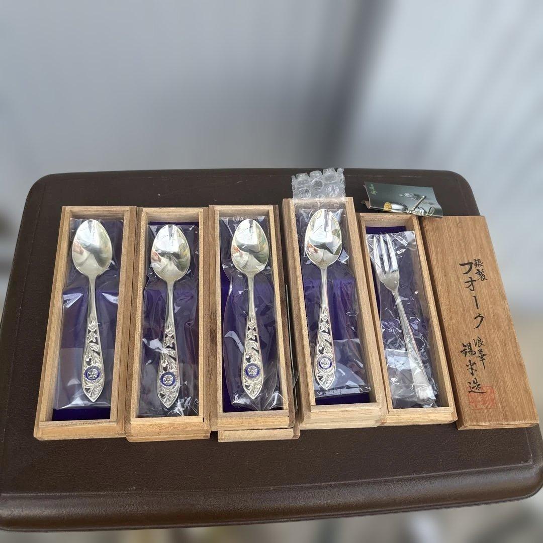 尚美堂　銀スプーン4個&銀フォーク