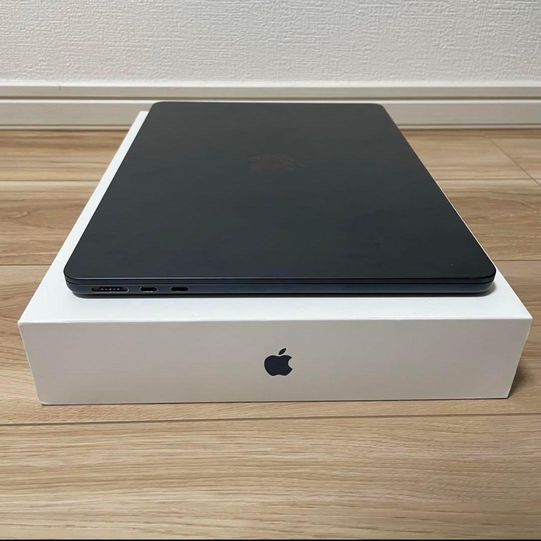 充放電23回／MacBook Air M2 8GB 512GB ミッドナイト