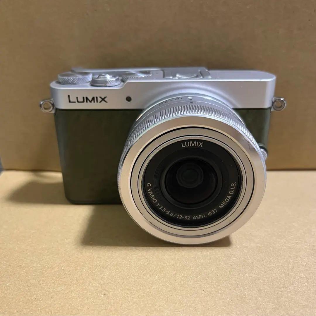 パナソニック　DMC-GM5 グリーン【中古】