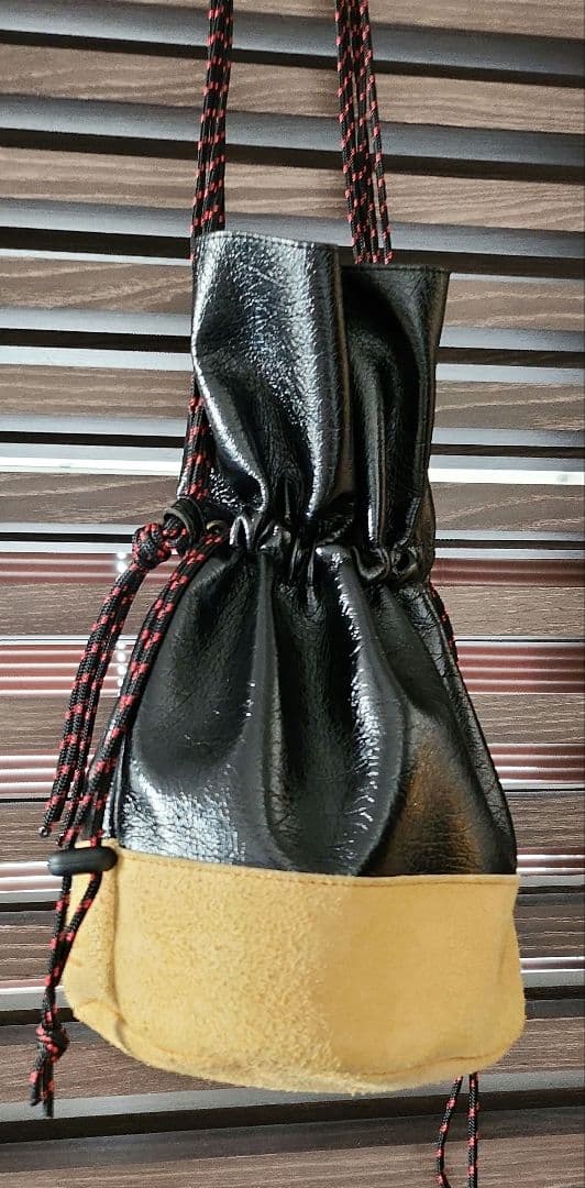 (美品)DENHAMデンハム　巾着、ショルダーバック