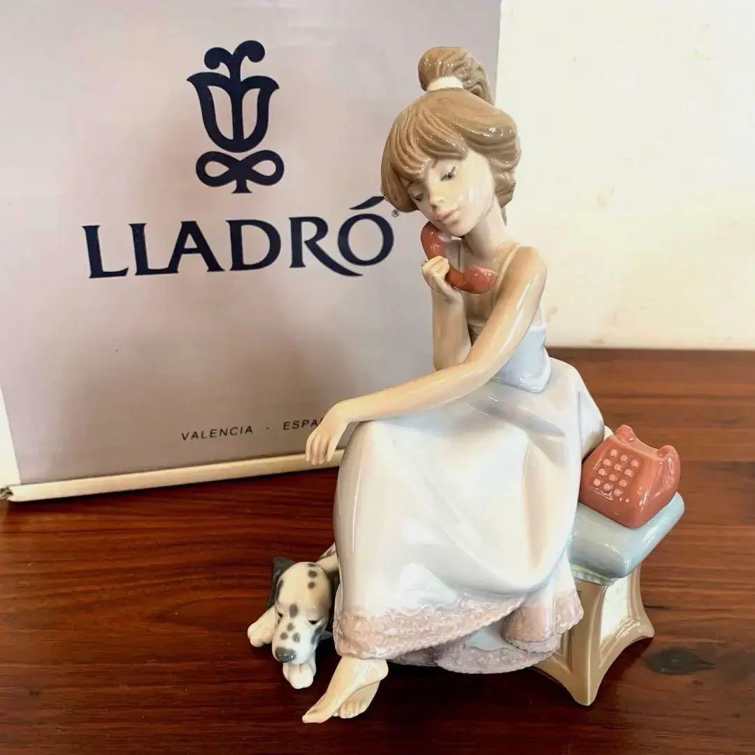 【箱付き美品】リヤドロ(LLADRO)　『大事な電話』 #5466