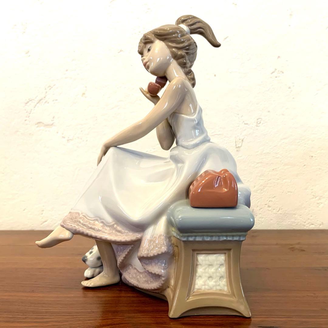 【箱付き美品】リヤドロ(LLADRO)　『大事な電話』 #5466