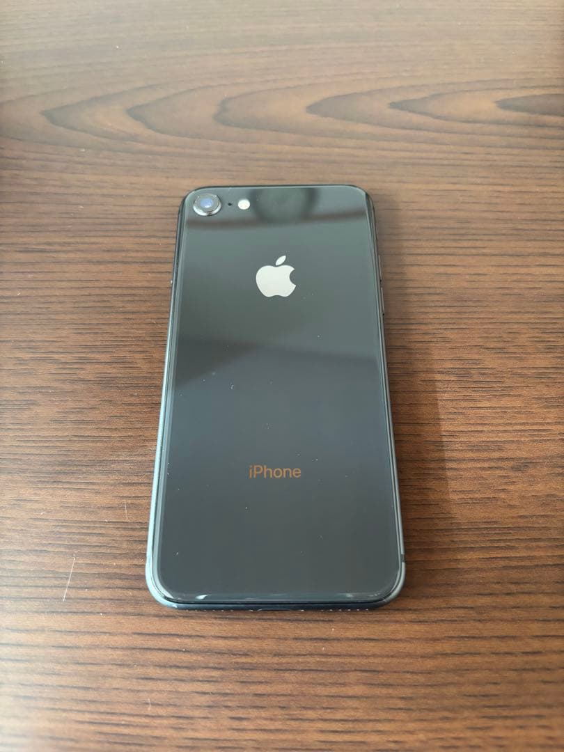 【ジャンク品】iPhone 8 64GB SIMフリー