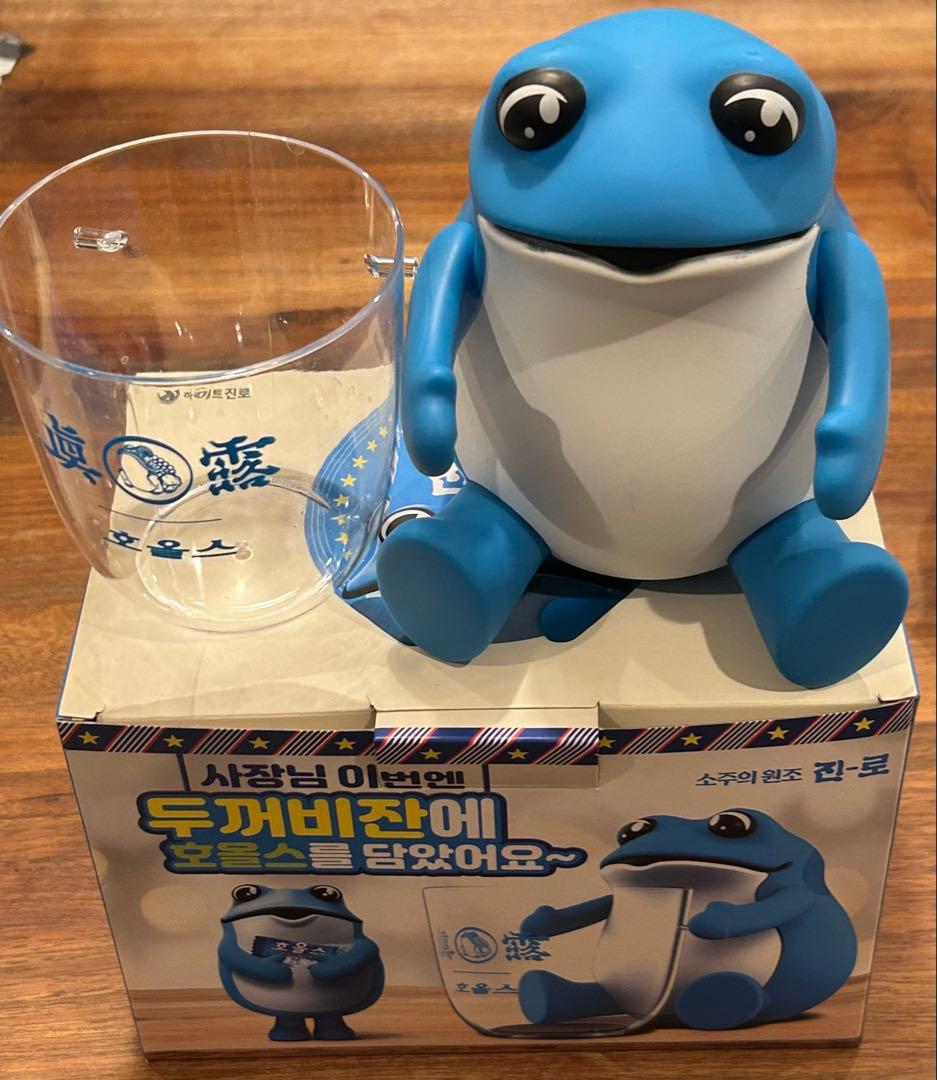 眞露 カエル フィギュア ジンロ トゥッコビ JINRO フィギュア