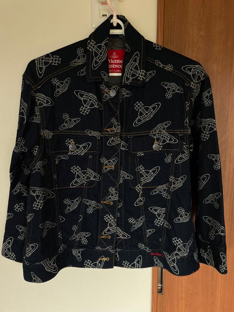 海外のお客様もwelcome！ビビアンウエストウッドRED labelＧジャン