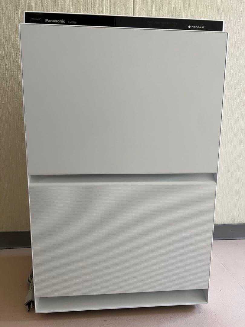 【極美品】Panasonic 空気清浄機 F-VXT90