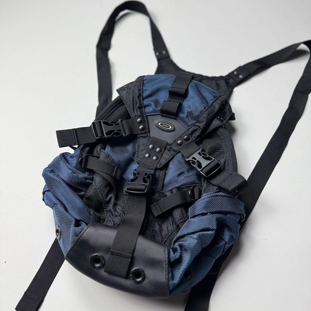希少 90's OAKLEY icon mini navy backpack