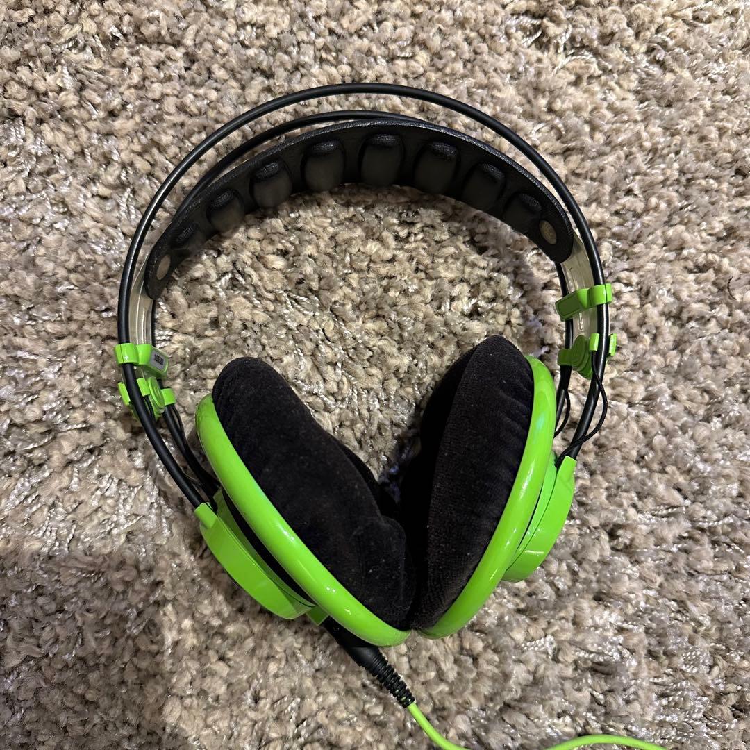 AKG Q701 ヘッドホン