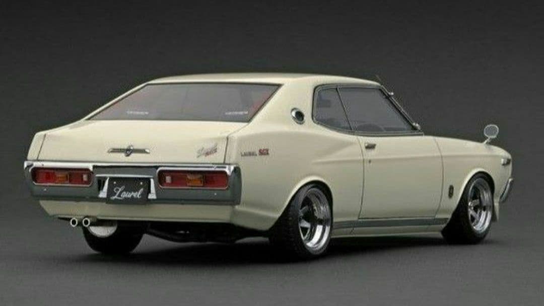 グニッションモデル IG2401 ニッサンローレル