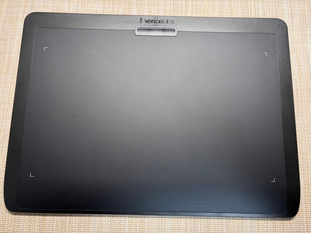 【左手デバイス付】xencelabs ペンタブレット クイッキーズ セット 中古