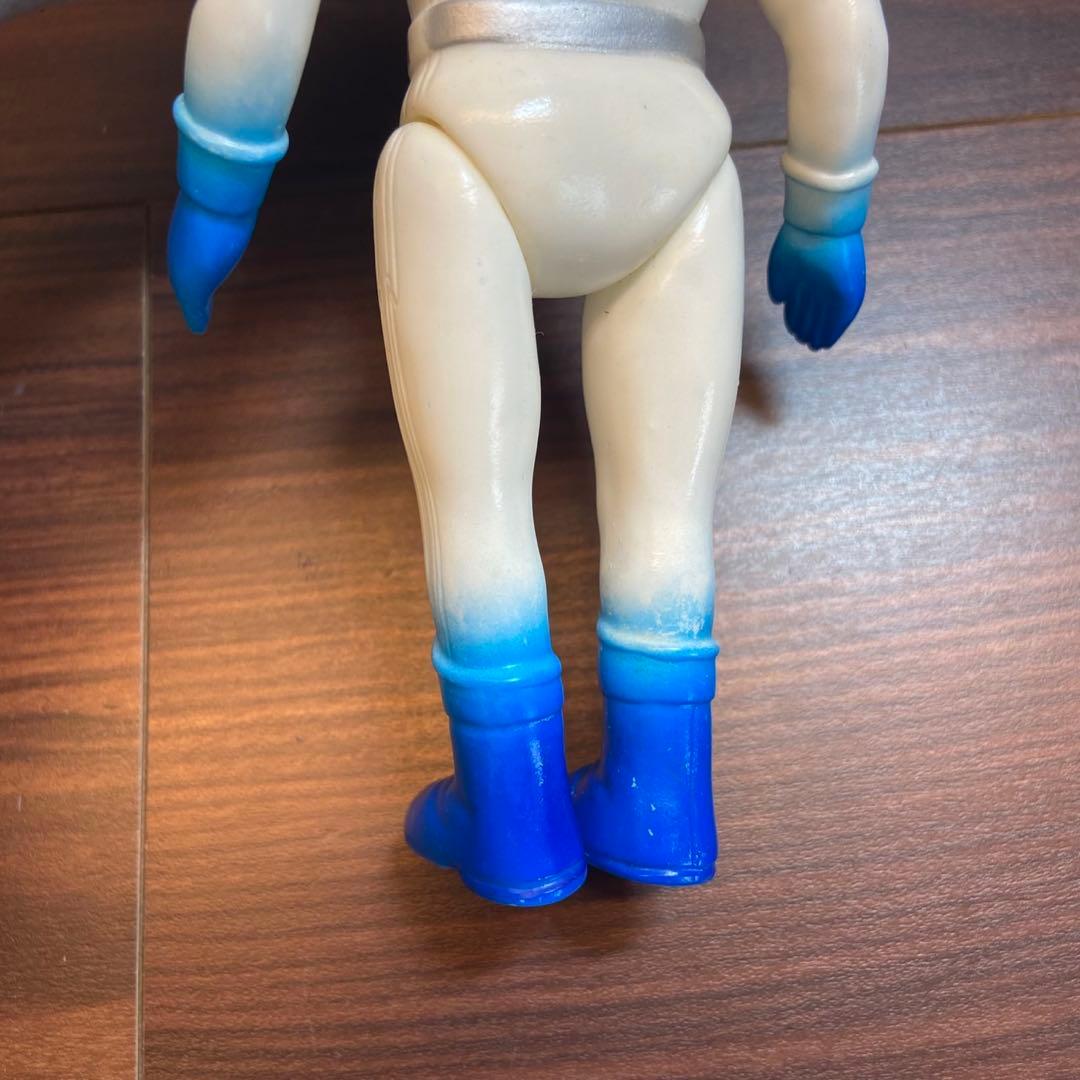 N.T.V モブル 突撃 ヒューマン ソフビ 5647