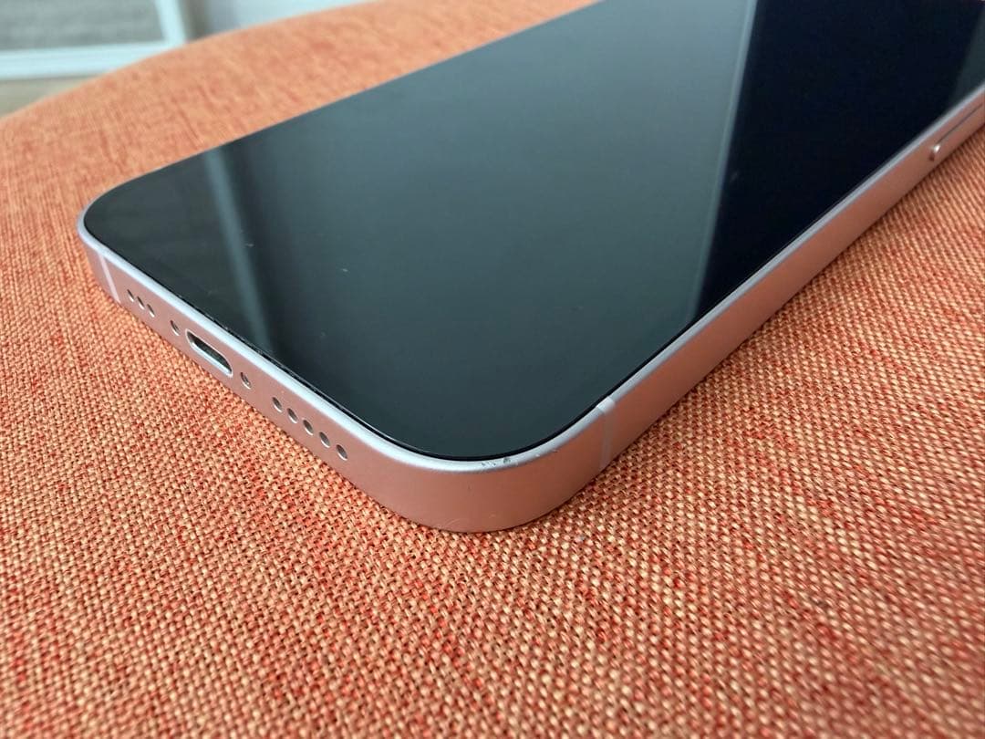 【美品】iPhone13 本体 バッテリー容量100% SIMフリー　256gb