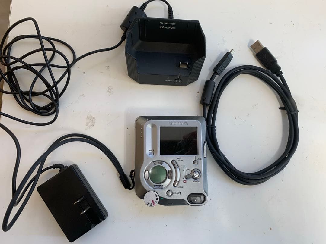 Fujifilm FinePix 4800 Z デジタルカメラ