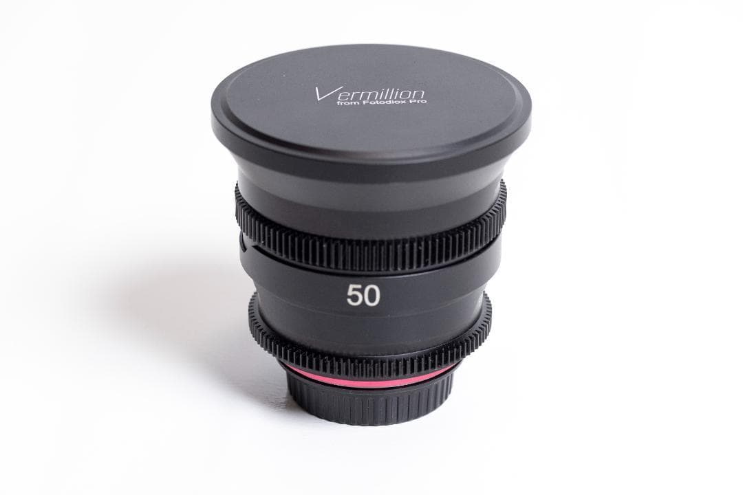 シネレンズ　EFマウント 50mm T1.6