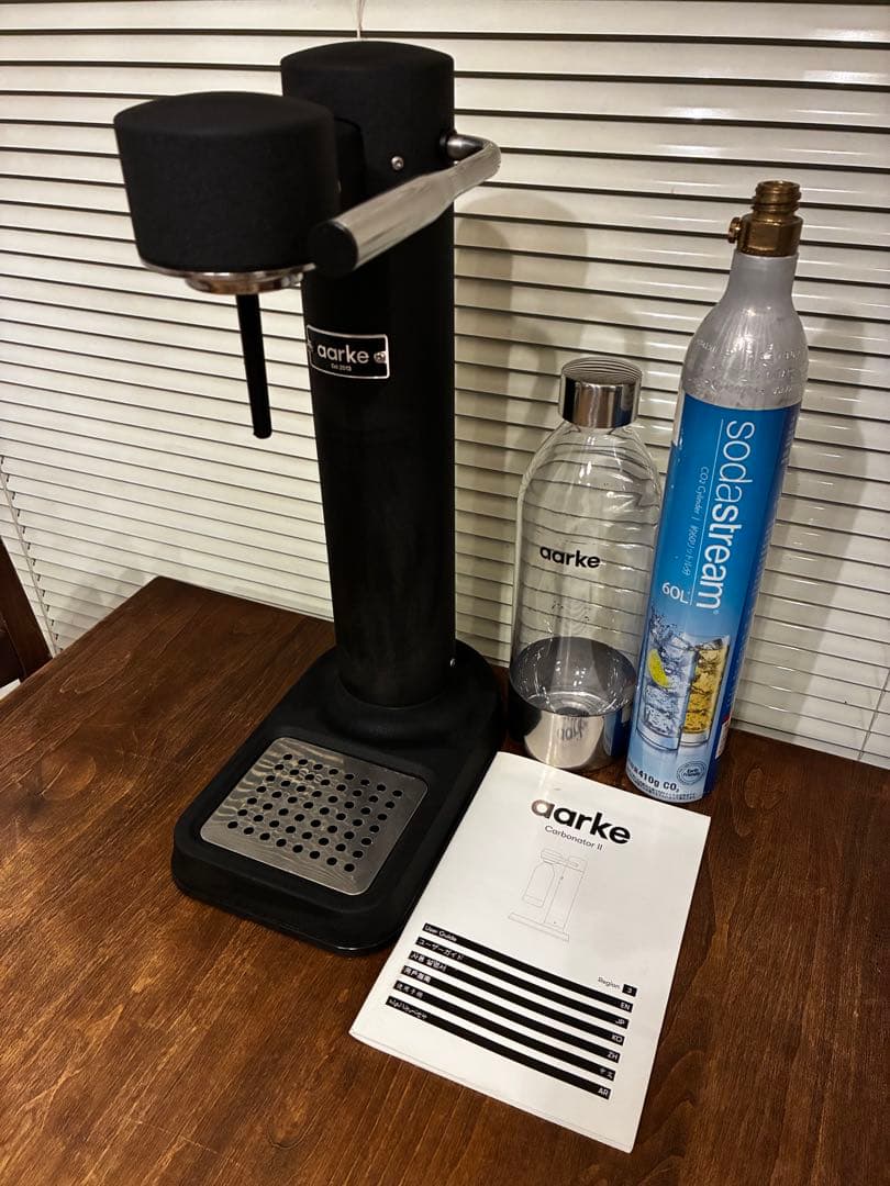 Aarke 炭酸水メーカー マットブラック　カーボネーター