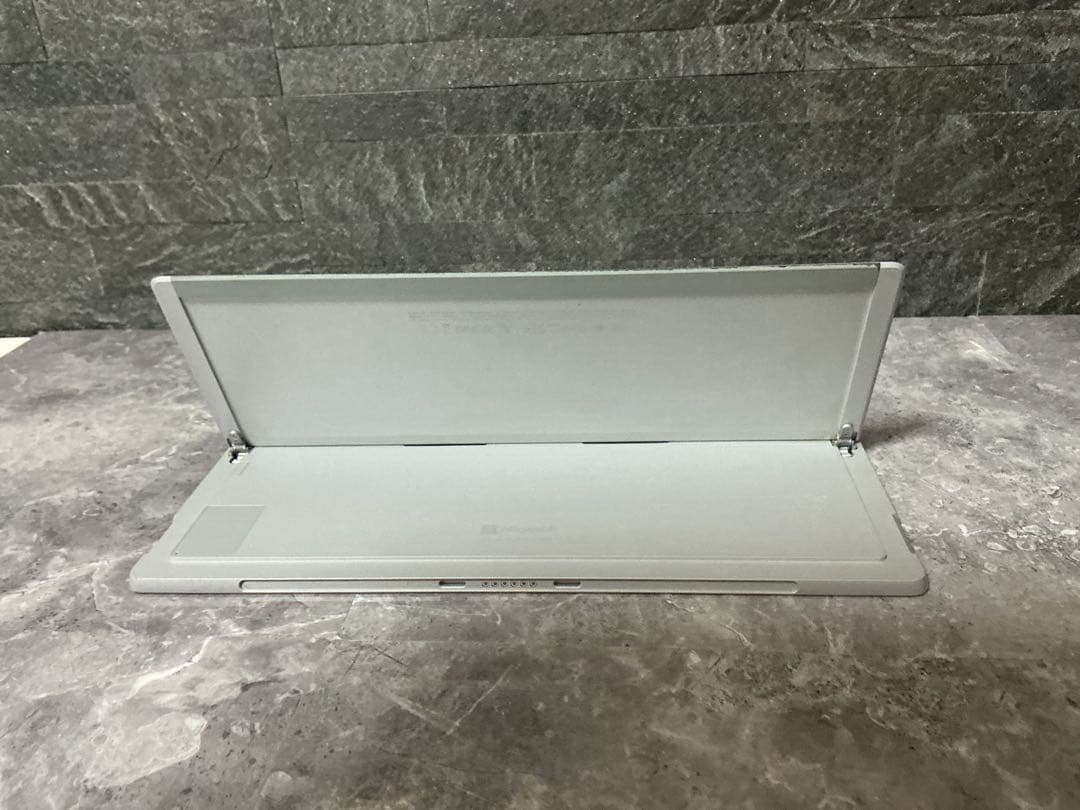 Surface Pro 7+ corei5 第11世代 SSD256GB LTE