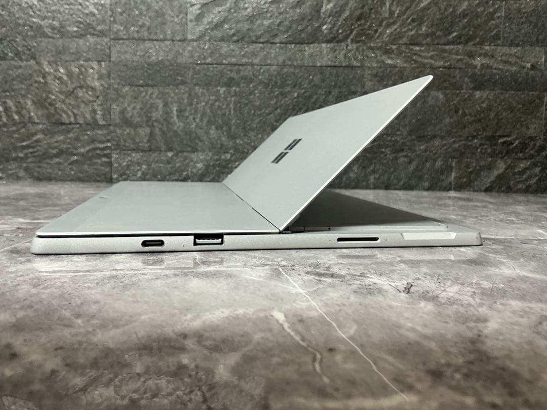 Surface Pro 7+ corei5 第11世代 SSD256GB LTE