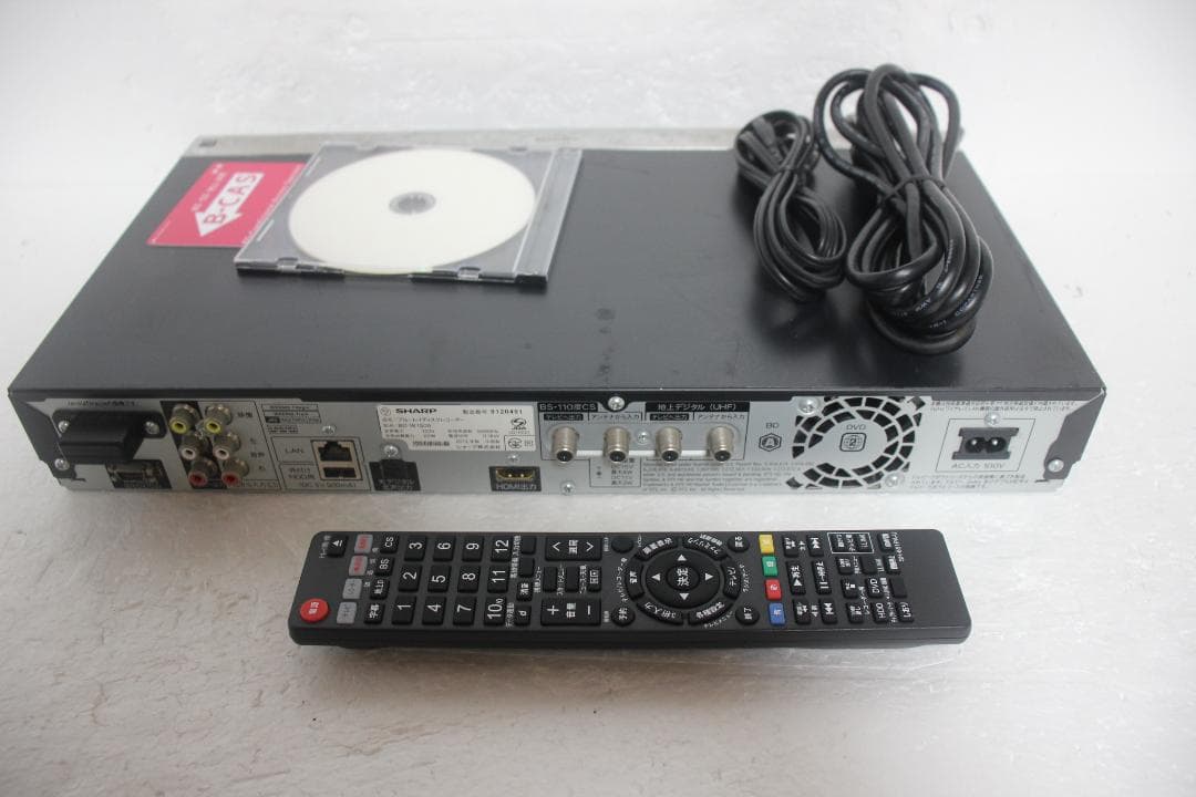 SHARP BD-W1500　ブルーレイ　1TB　リモコン　HDMI　2013年