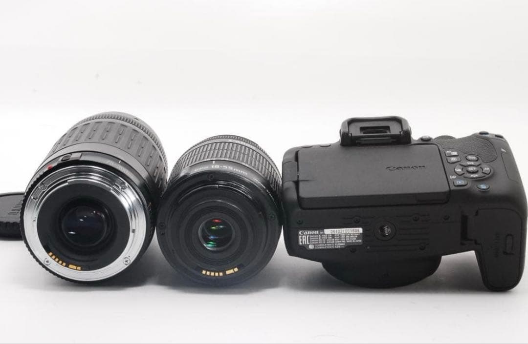 Canon Kiss X9i ダブルレンズ付き 高画質　美品☘️