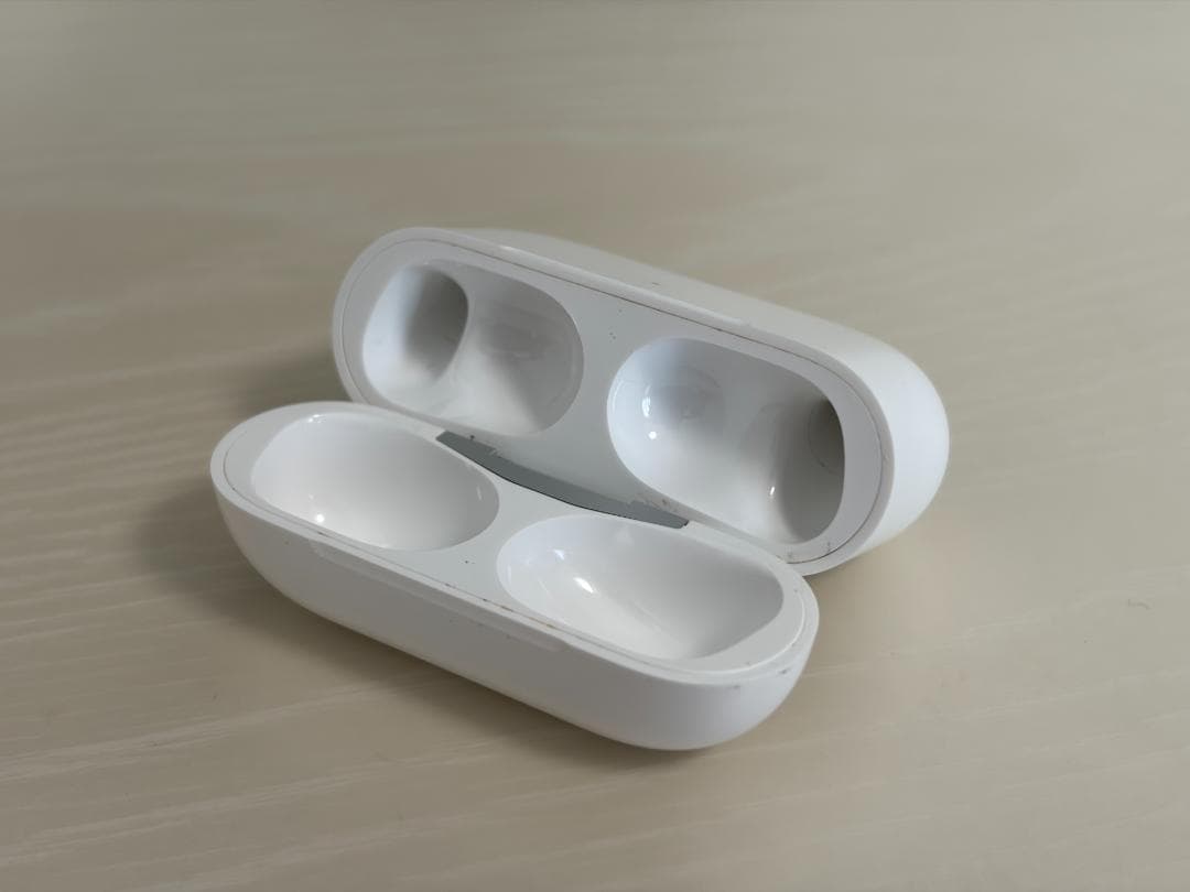 【美品】AirPods Pro 第一世代