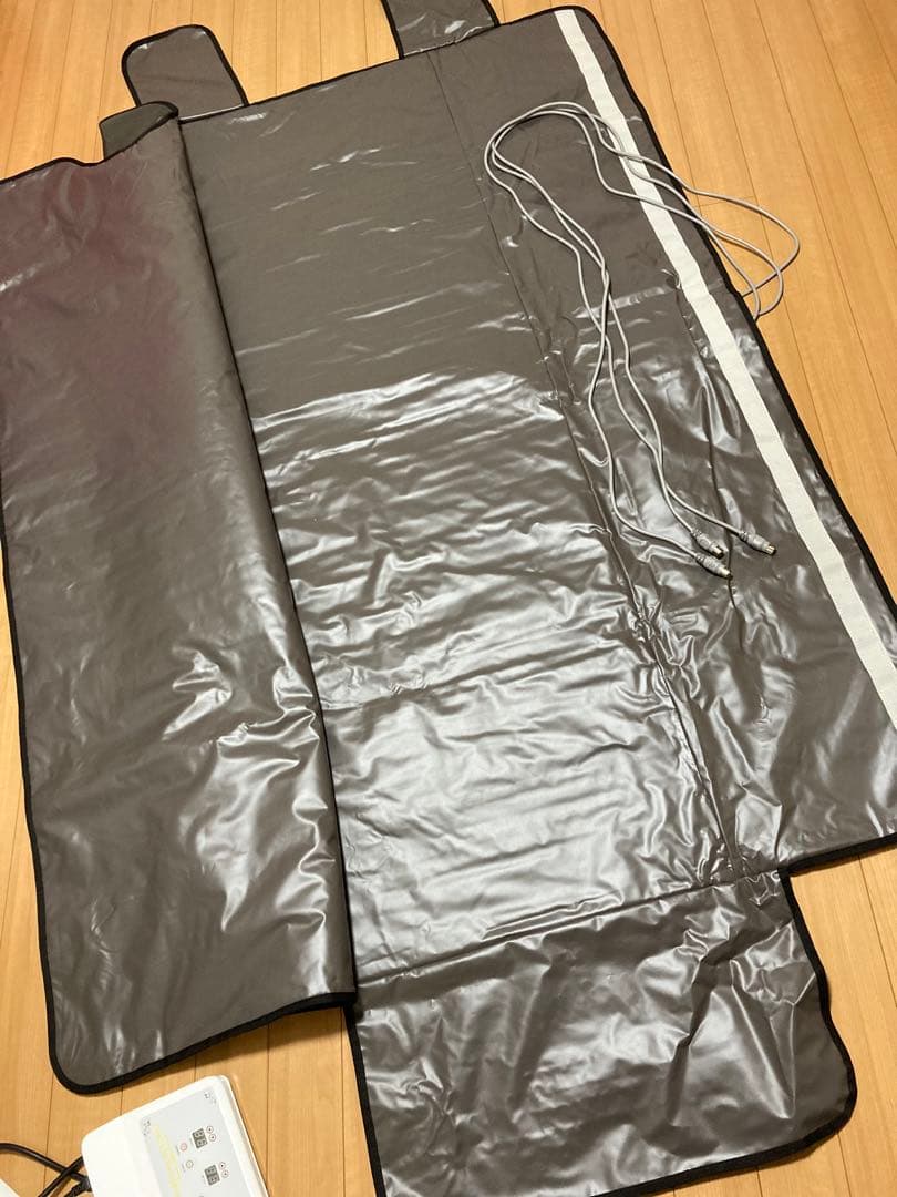 【美品】FORTUNA HEATMAT 遠赤外線 ヒートマット 三つ折りタイプ