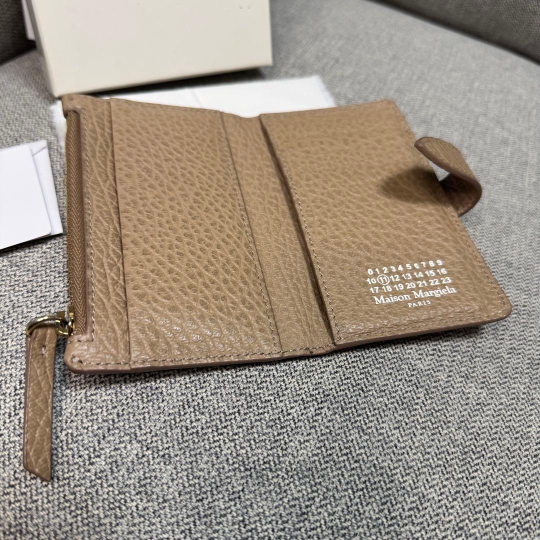 メゾンマルジェラ 4ステッチ ミニウォレット ケース ベージュ