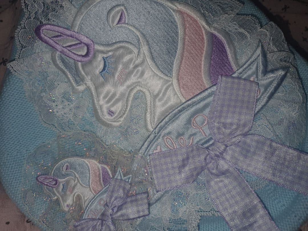 NILE PERCH ( ナイルパーチ) ユニコーン ベレー帽 、ワッペン