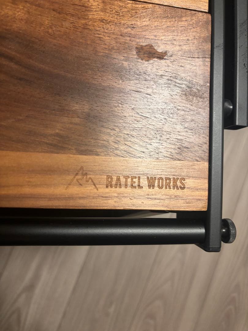 RATEL WORKS テーブル