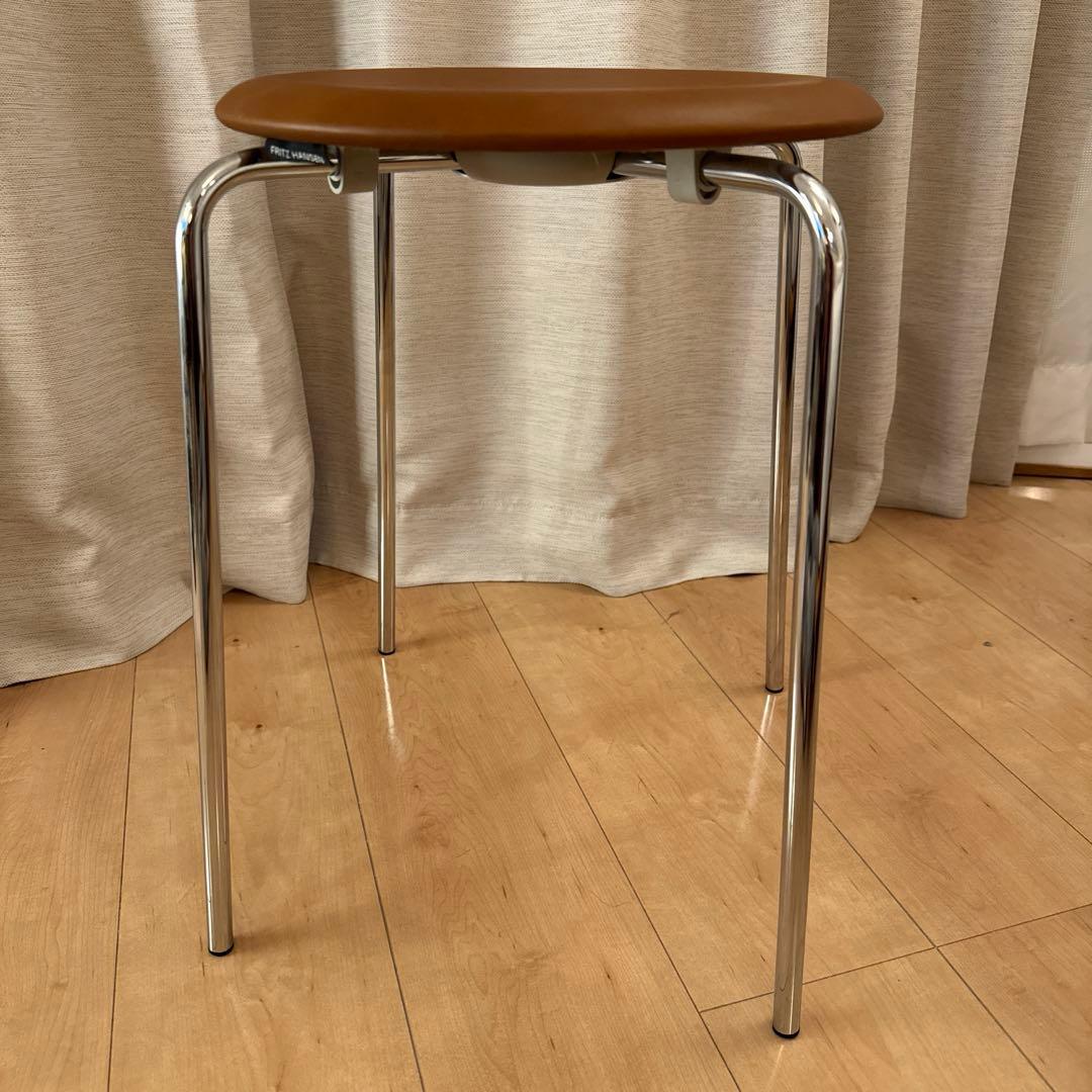 ドットスツール ワイルドレザー ウォルナット FRITZ HANSEN